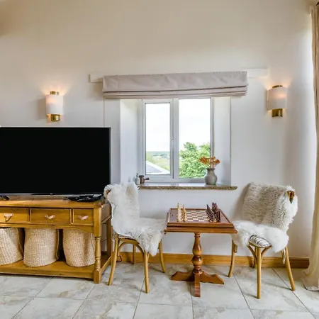 Prázdninový dům 2 Bed In Oc-h42732 *